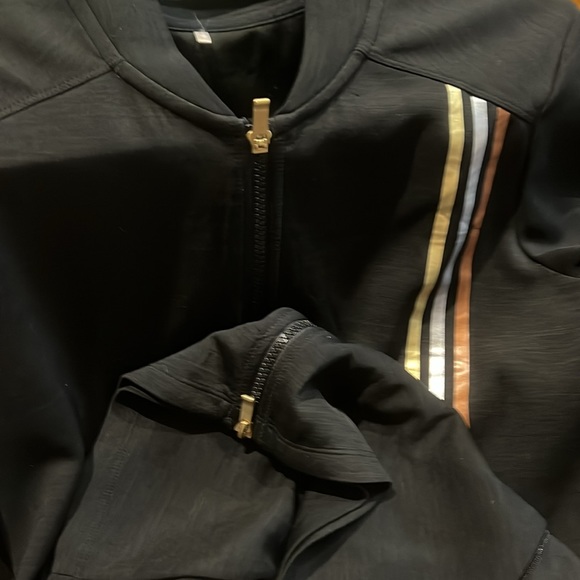 Adidas Run, sport jacket - Picture 8 of 9